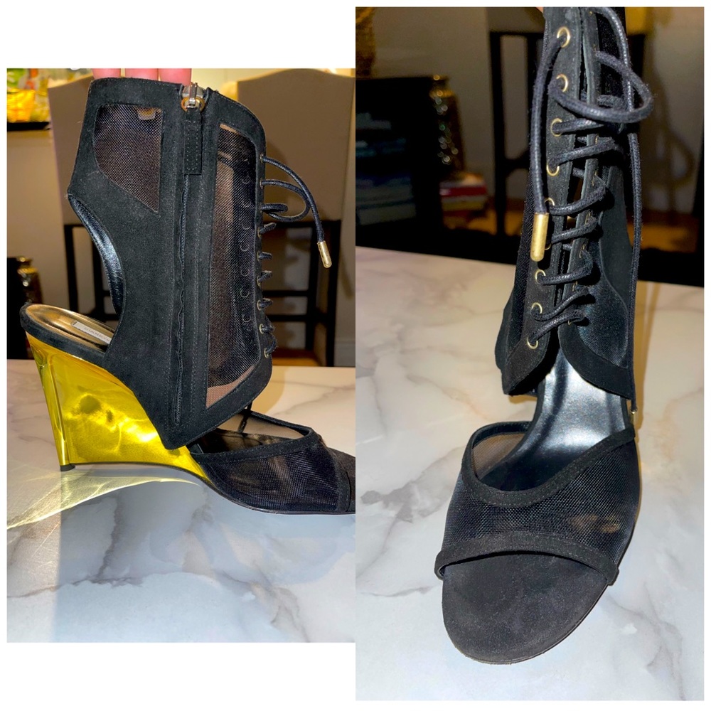 Diane Von Furstenberg black & gold mesh booties size 9B